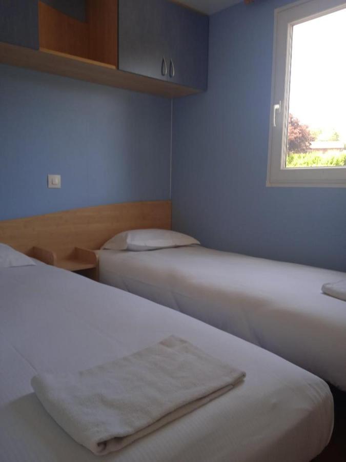 Olydea Le Lambon - Prailles-La-Couarde Hotel Ngoại thất bức ảnh
